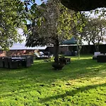 Historic Hall Wing Nr York & Leeds Free Hot Tub Nyaraló Newton Kyme