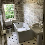 Historic Hall Wing Nr York & Leeds Free Hot Tub *