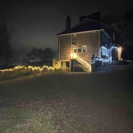 Historic Hall Wing Nr York & Leeds Free Hot Tub Casa de Férias *